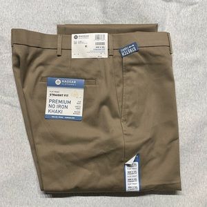 Men’s Haggar Khakis
